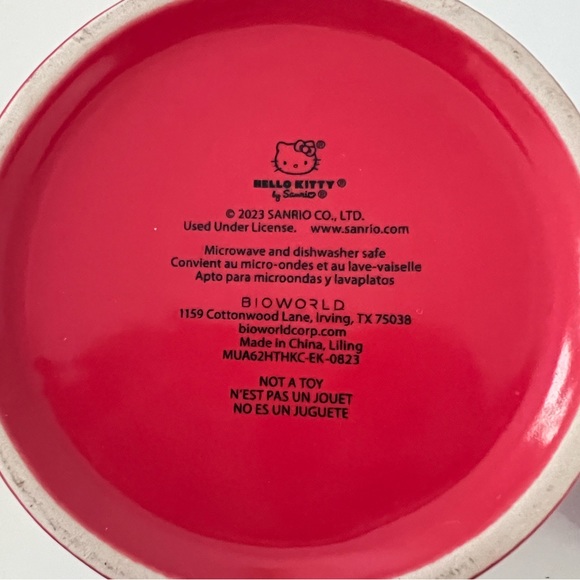 Red Sanrio Hello Kitty Mug - Picture 2 of 5